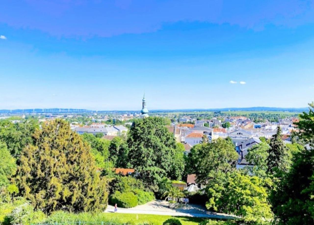 Apartamento Landhaus Am Kurpark Baden Exterior foto